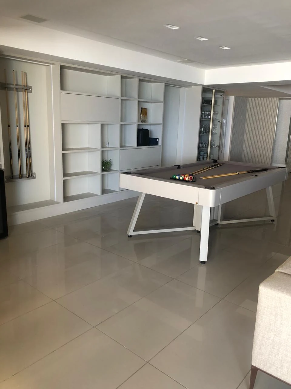 Mesa Elegance instalada em projeto de cliente 9
